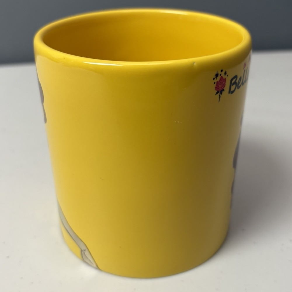 Disney Beauty And The Beast Princess Belle Glitter Yellow 20oz Coffee Mug - Picture 2 of 6
